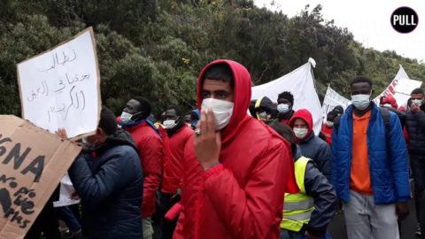 Cerca de 2000 personas marchan por el bloqueo migratorio en Canarias