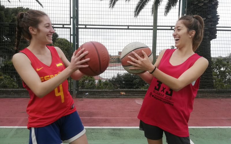 Andrea y Paula Tejero