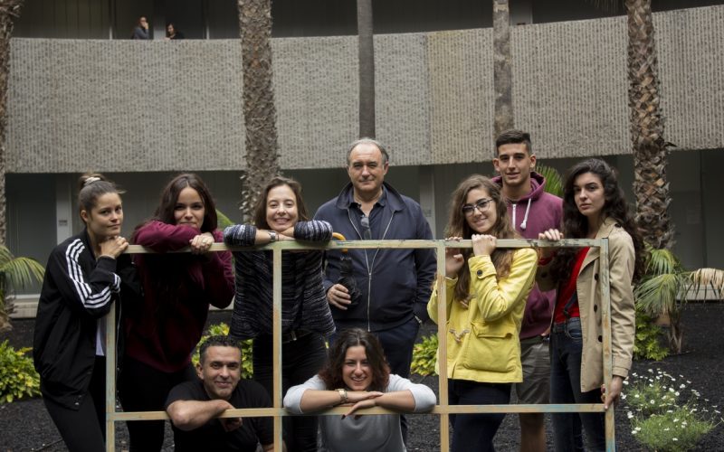 Alumnos de pintura de Bellas Artes exponen en la sala anexa de La Recova