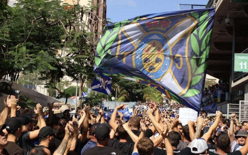 Manifestación de los aficionados contra la directiva