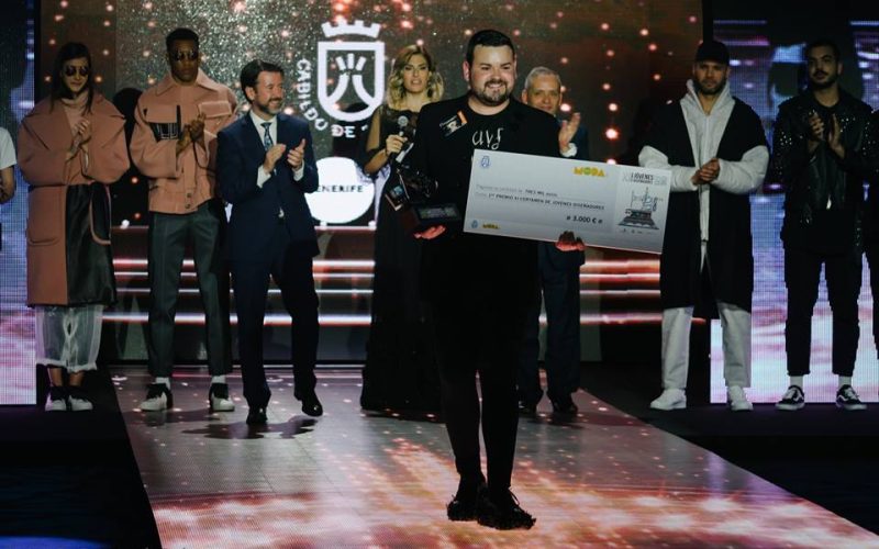 Adrián Cubero, ganador del Concurso Jóvenes Diseñadores Tenerife Moda