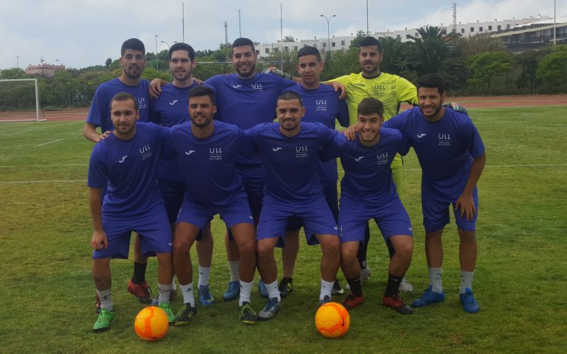 El equipo de fútbol 7 de la ULL.