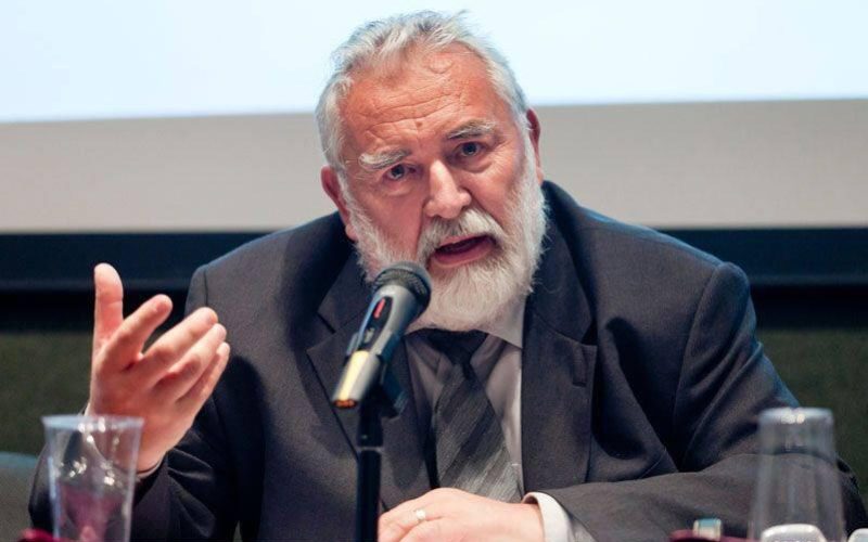 Profesor Gerd Wotjiak
