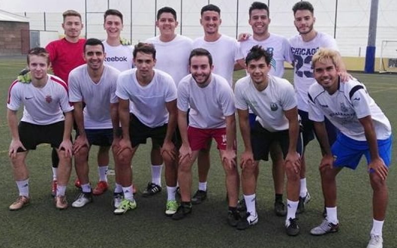 César y los Demás