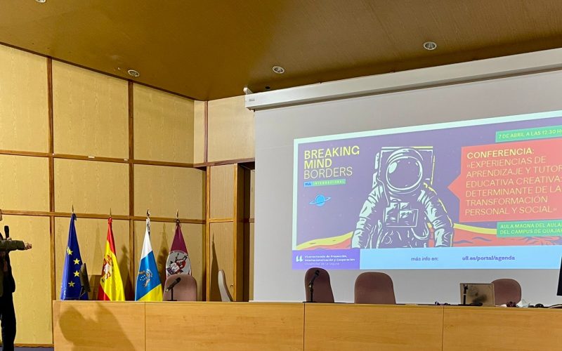 El profesor de Harvard, Nikos Makri, en la ULL