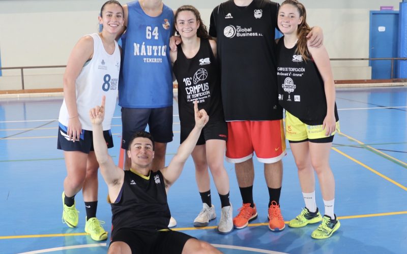 Educación, campeón del Trofeo Rector Intercentros de baloncesto mixto