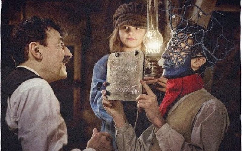 ‘Nos vemos allá arriba’, de Albert Dupontel, aterriza en el TEA