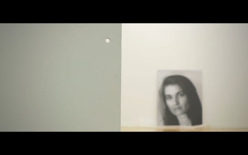 ‘Show Me’ o cómo diseccionar el tabú de la carne, de la videoartista Yapci Ramos