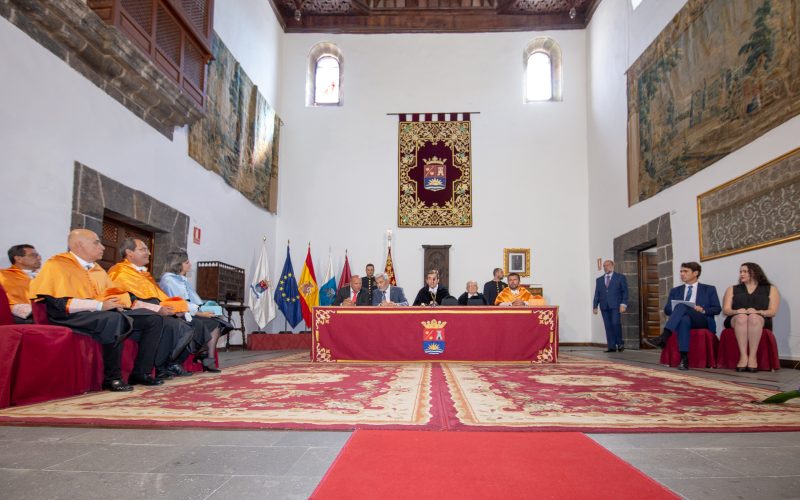 Acto de apertura - Grado Turismo ULL-8510