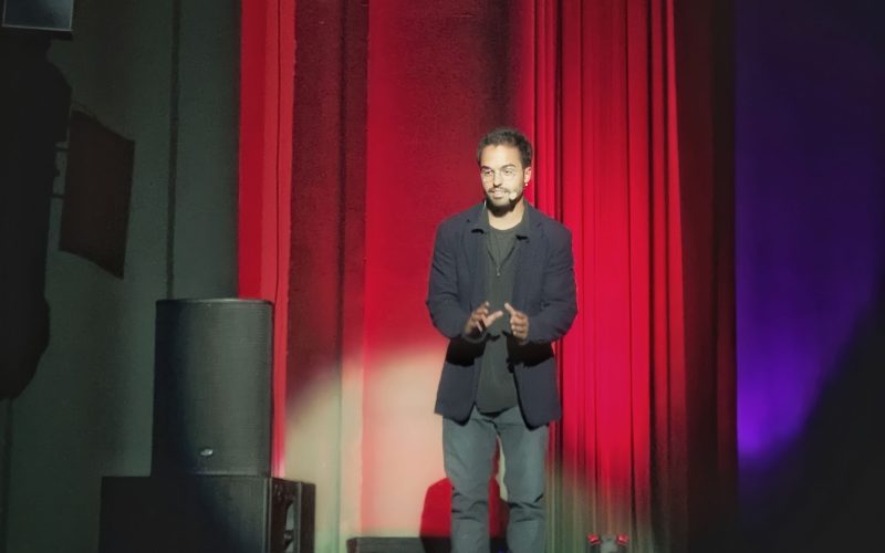 Adrian díaz