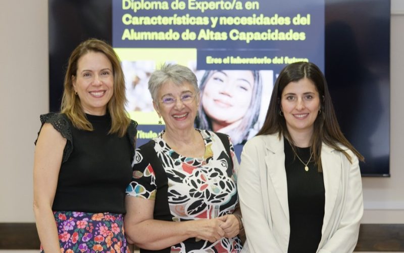 Elena Rodríguez, África Borges y Triana Aguirre.