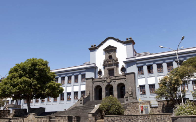 Edificio Central de la ULL_2
