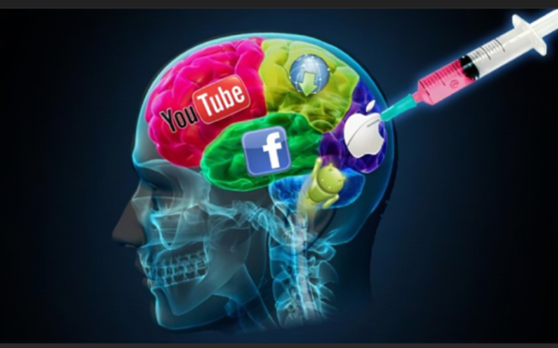 La presión social y el aislamiento en la era de las redes sociales. Foto: PULL