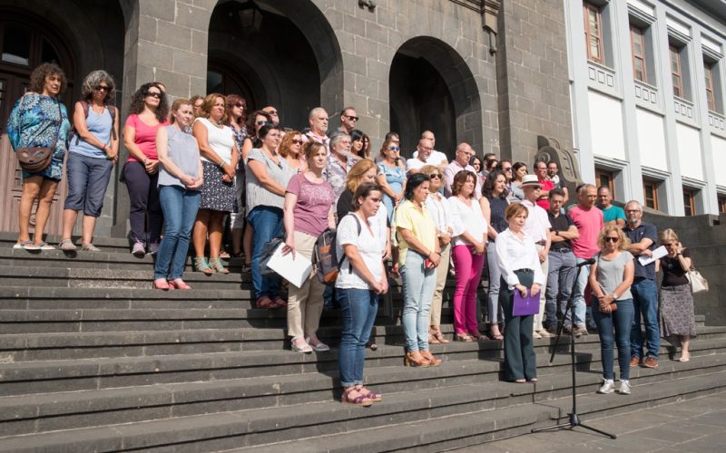 Nueva concentración en la ULL contra la violencia machista