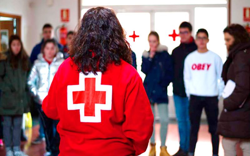 Endesa y Cruz Roja ponen en marcha un proyecto de diversificación profesional