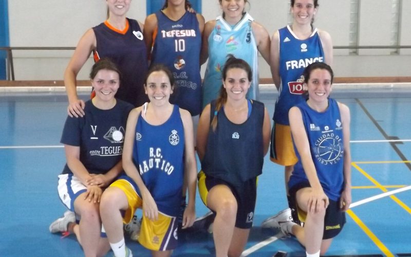 El equipo de Medicina de baloncesto femenino