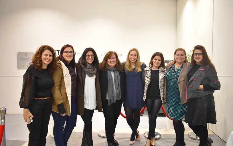 Foto de familia de las ponentes de Iconos del emprendimiento