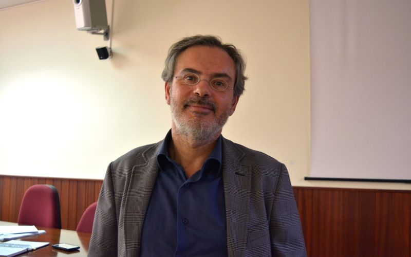 Domingo Fernández Agis en la conferencia sobre vampirismo