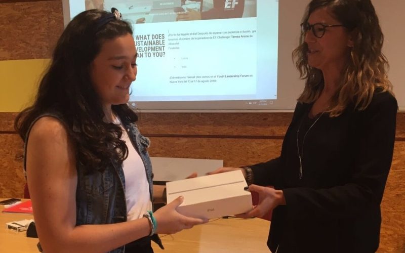 Una alumna canaria finalista en el concurso internacional de debates en inglés