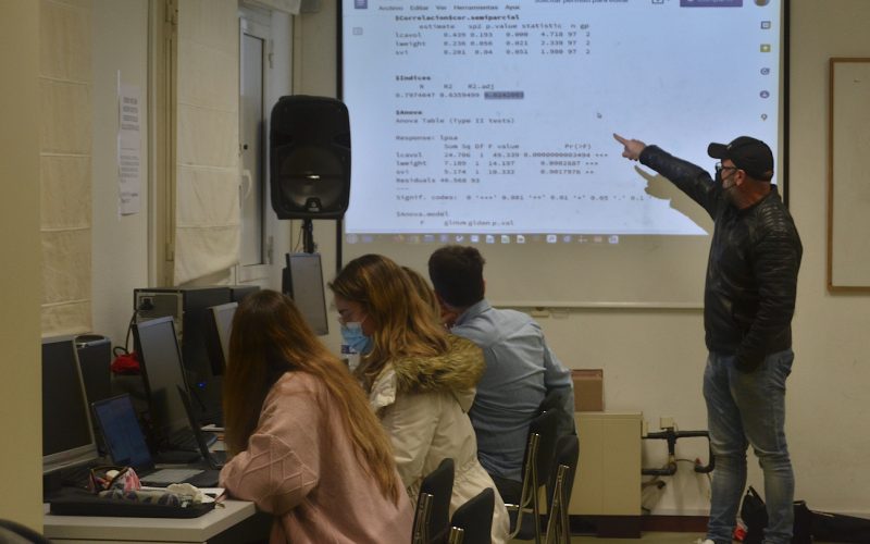 Curso de Metodología en Ciencias Sociales