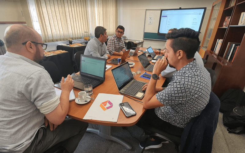 Docentes de Chile se instruyen en la ULL en competencias digitales