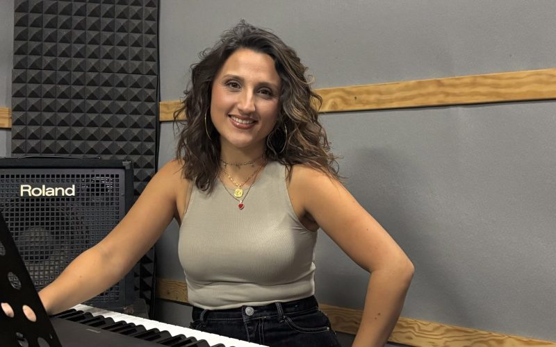 Andrea Rodríguez, cantante palmera