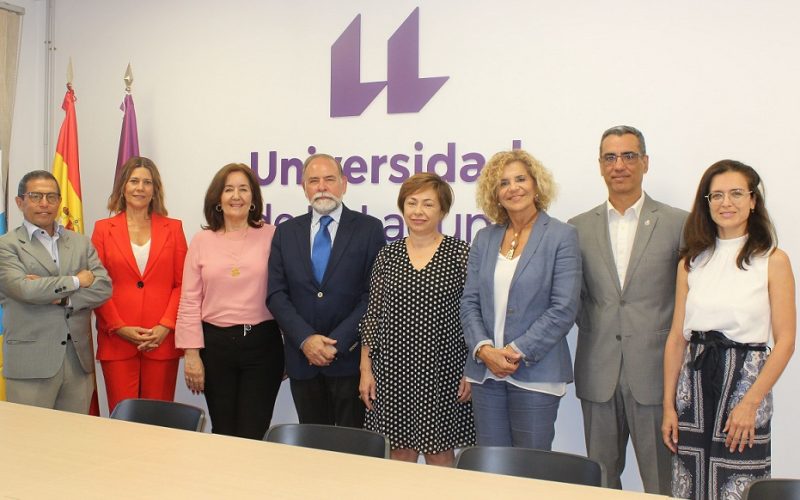 García Rojas revalida su cargo de decano de Economía, Empresa y Turismo