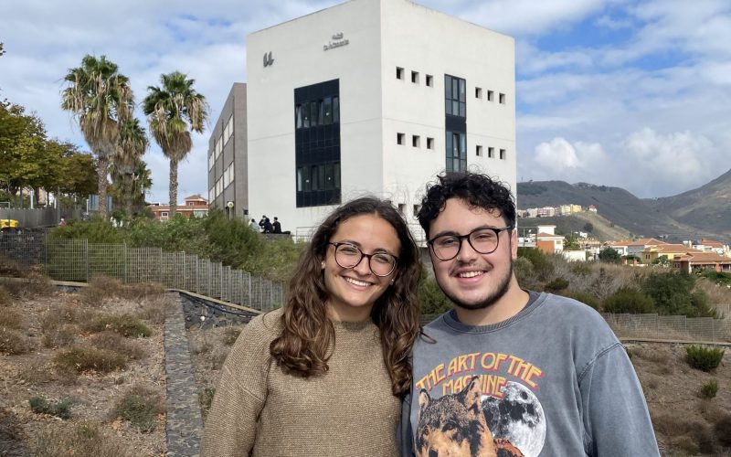 Elisa Marrero y Alejandro Dionis, representantes de Graduado Social en la ULL