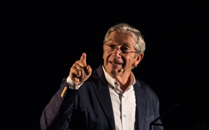 Joan Pera