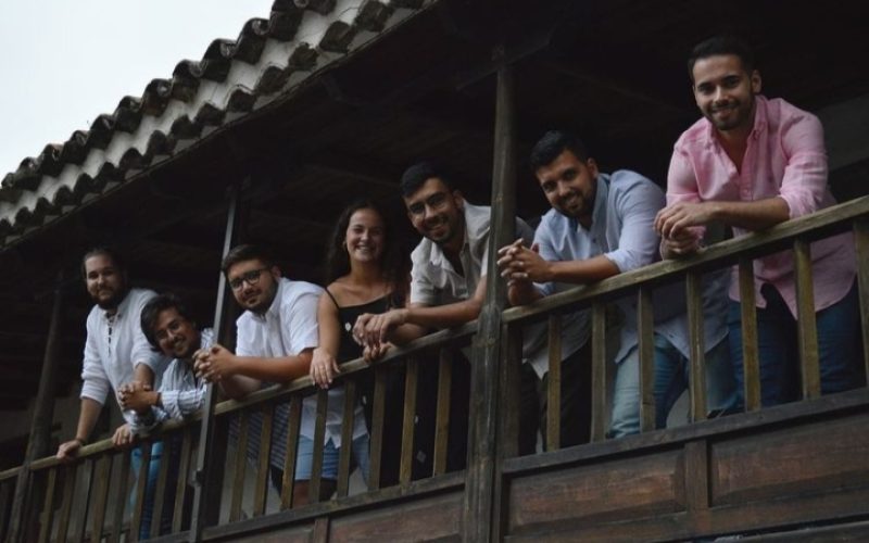 Imagen de los siete integrantes del grupo Tabaiba Proyect. Foto: PULL