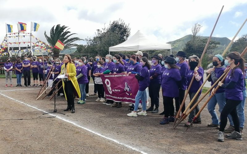 La Laguna organiza una exhibición de mujeres en deportes tradicionales por el 8M