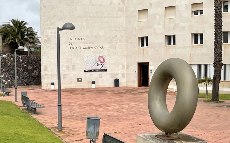 Sección de Física y Matemáticas