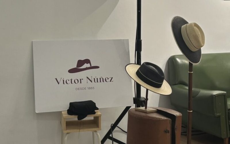 El nuevo diseño de sombreros de Victor Nuñez. Foto: S.Noda