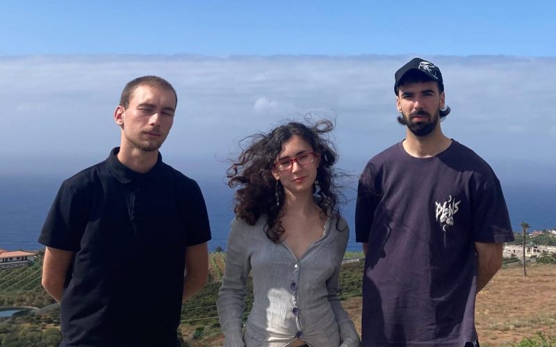 Jóvenes en Tenerife sin futuro