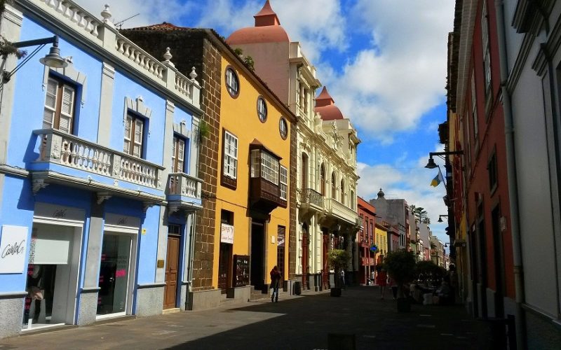 El Ayuntamiento de La Laguna y la ULL trabajarán para fortalecer al sector comercial