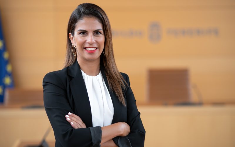 Laura Castro