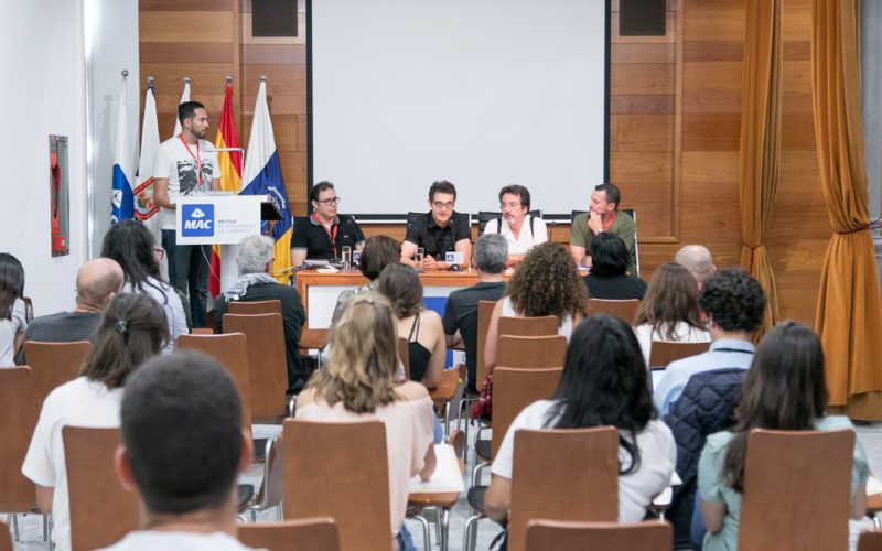 Varios especialistas invitan a "ir más allá de la página principal" en las plataformas televisivas