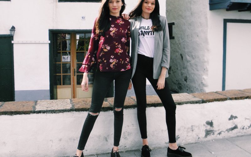 NAZARET Y ESTHER