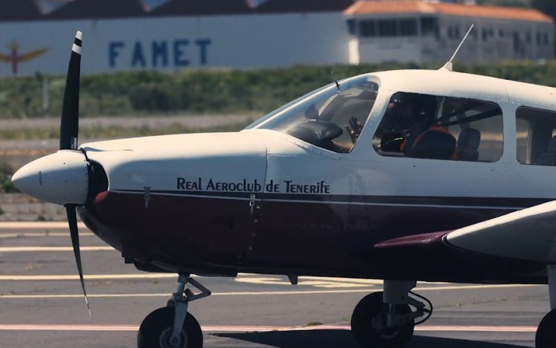 Avión aeroclub