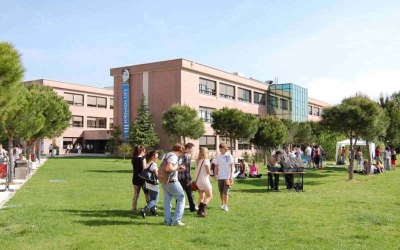 Estudiantes internacionales en el campus de la UFV