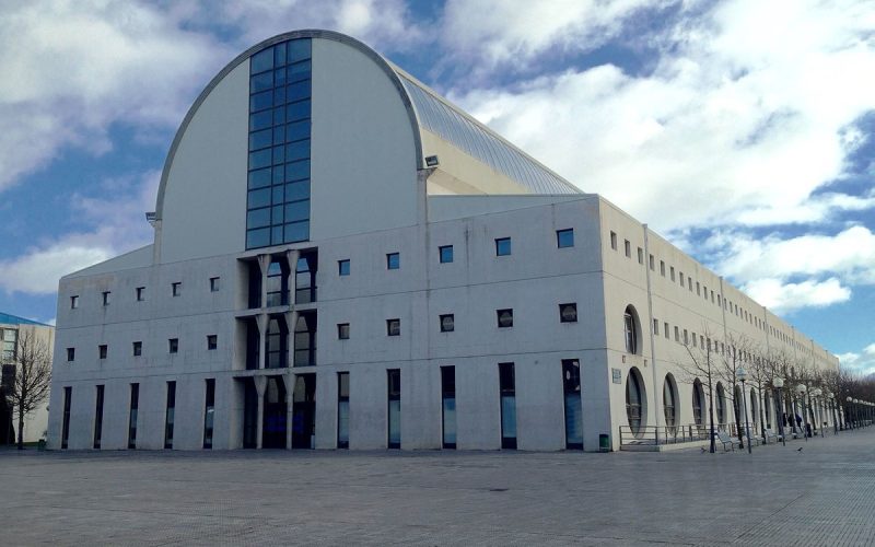 Universidad_Pública_de_Navarra_-_Biblioteca