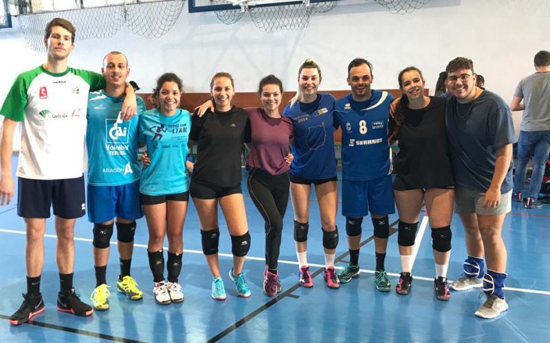 Ciencias Sociales y Jurídicas 2 gana el Trofeo Rector de voleibol mixto