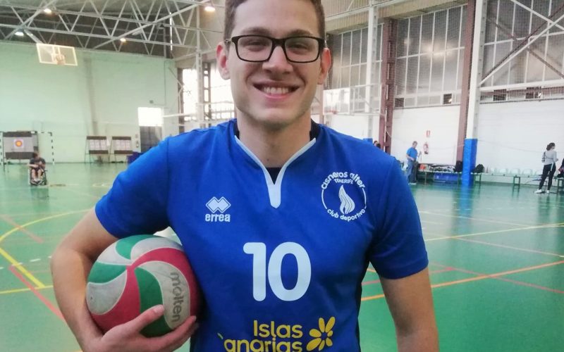 Voley