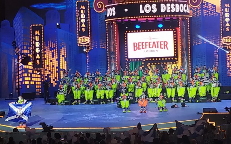 Los Desboocados cantan por los años de UEFA del Tenerife Foto: A. Flores