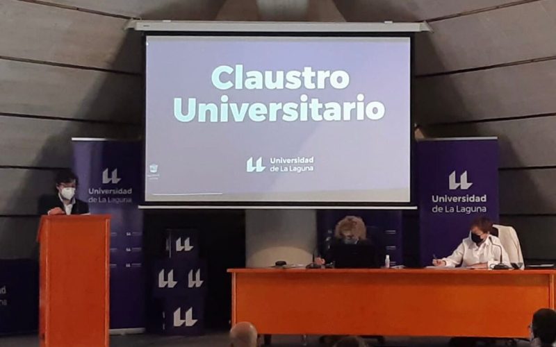 El Claustro Universitario se llevó a cabo en la Facultad de Ciencias Sociales y de la Comunicación