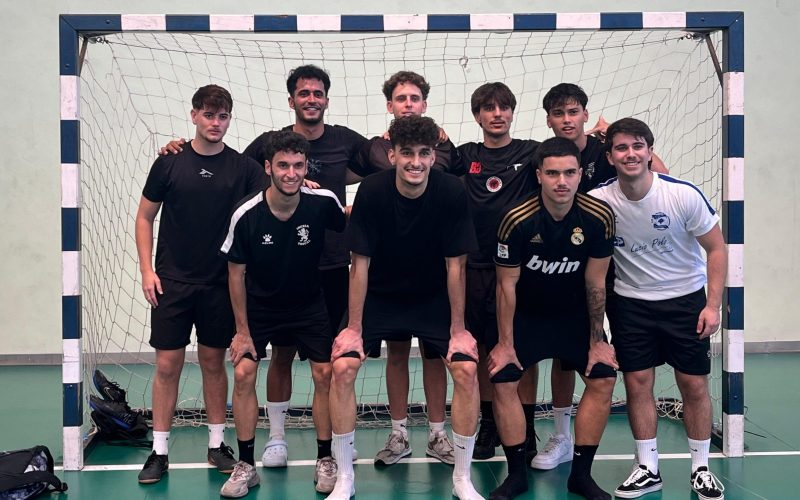 Plantilla del CC Sociales Real Suciedad Trofeo Rector Fútbol Sala