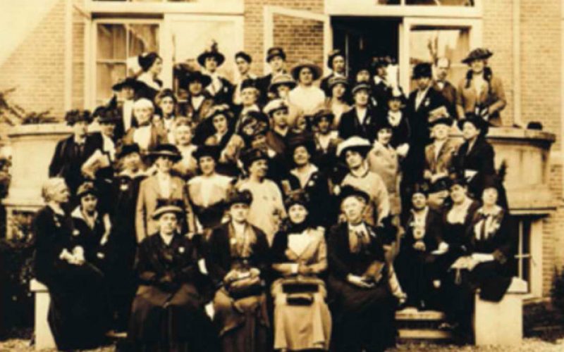 ‘100 años de WILPF’, en la sala de arte Pablo González Vera del Paraninfo