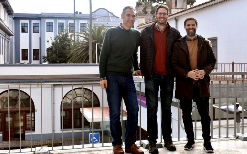 Zapata, Lubell y Menéndez, durante su encuentro en La Laguna.