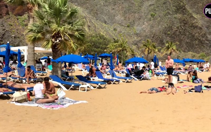 A la playa sin mascarilla