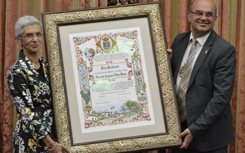 Ana Viña, Hija Predilecta de La Palma